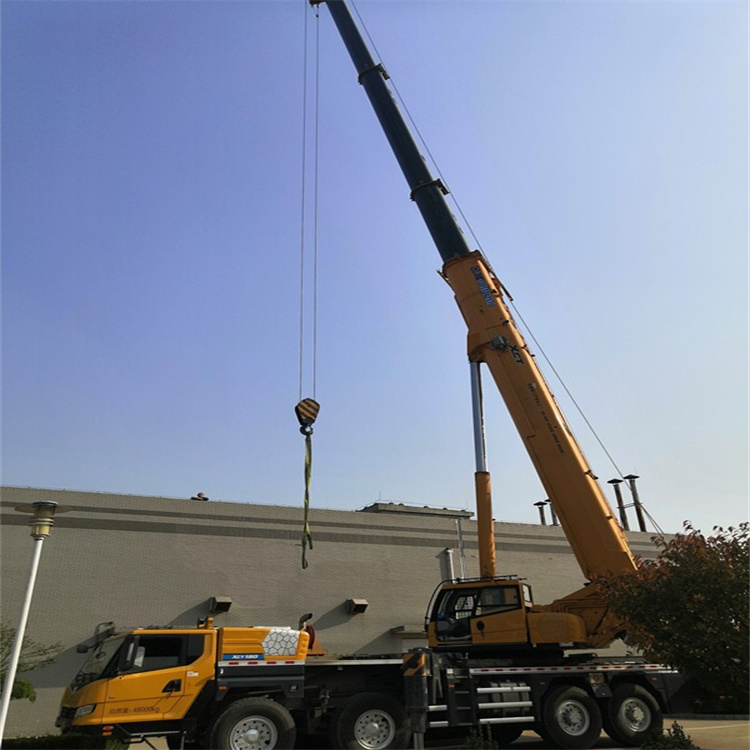 十堰 选择汽车吊租赁的秘诀与联系方式指南