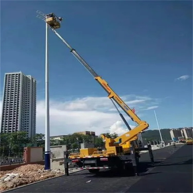 十堰维修路灯的曲臂升降车出租