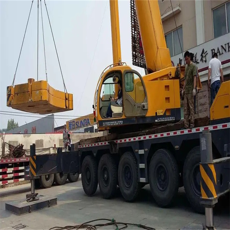 十堰当地吊车出租|机器吊装|75吨|工厂搬迁服务