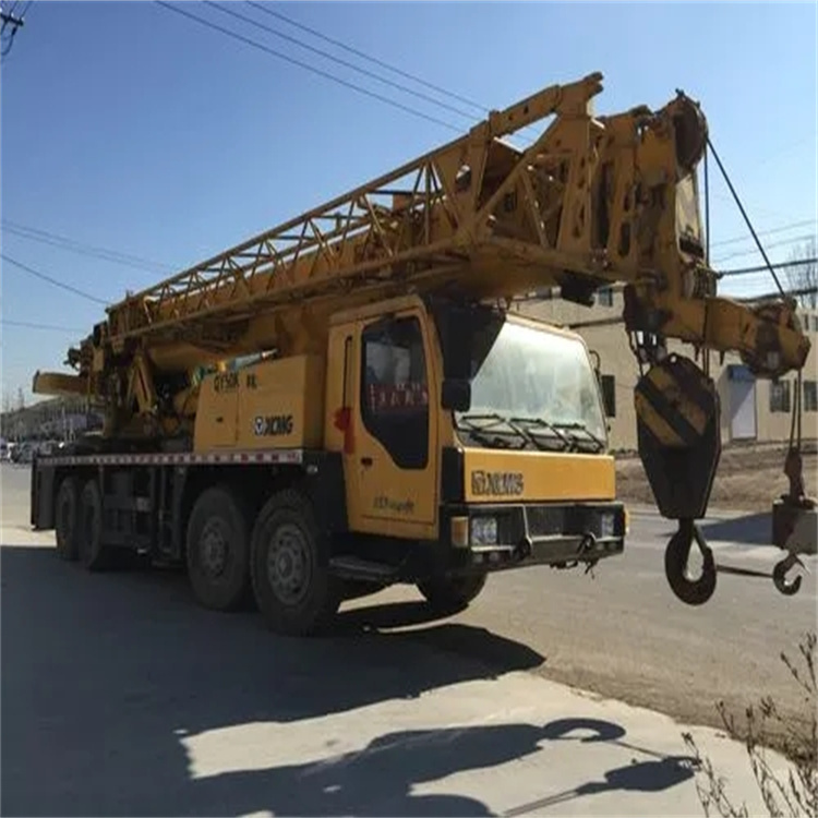 十堰哪里有专业吊车出租